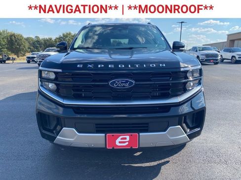 New 2025 Ford Expedition Max Platinum image 2