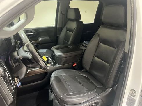 Used 2022 Chevrolet Silverado 3500 LT w/ Texas Edition image 17