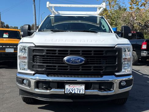 Used 2023 Ford F250 XL w/ XL Chrome Package image 5