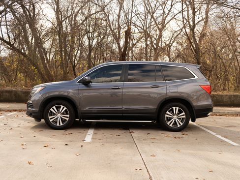 Used 2016 Honda Pilot EX-L image 6