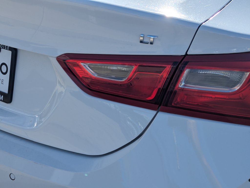 Used 2024 Chevrolet Malibu LT FWD image 5