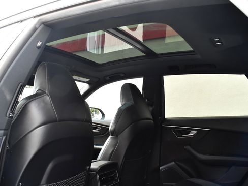 Used 2020 Audi SQ8 Prestige w/ Prestige Package image 22