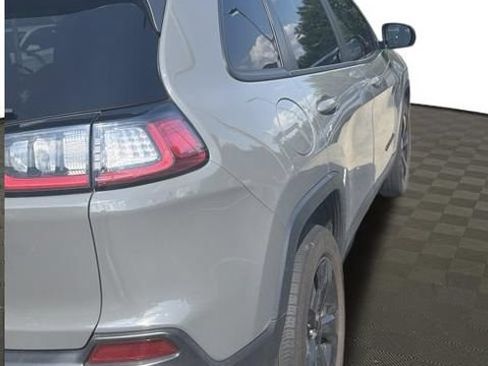 Used 2023 Jeep Cherokee Altitude Lux w/ Lux Elite Package AWD/4WD image 9