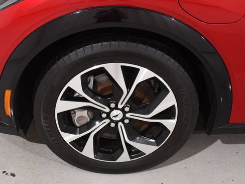 Used 2023 Ford Mustang Mach-E Premium AWD/4WD image 23