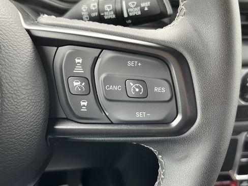 Used 2025 Jeep Wrangler Unlimited Rubicon 4xe w/ Safety Group image 24