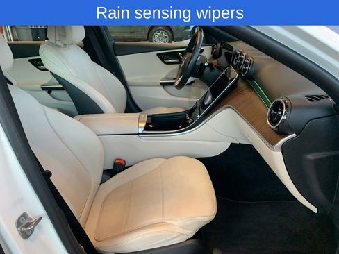 Used 2025 Mercedes-Benz C 300 4MATIC Sedan image 19
