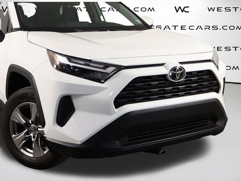Used 2023 Toyota RAV4 XLE FWD image 48