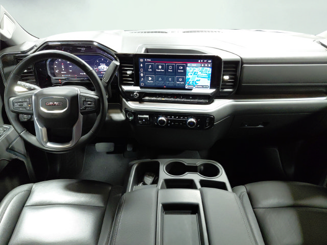 Used 2026 GMC Sierra 1500 SLT AWD/4WD image 27