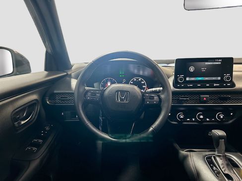Used 2025 Honda HR-V Sport image 21