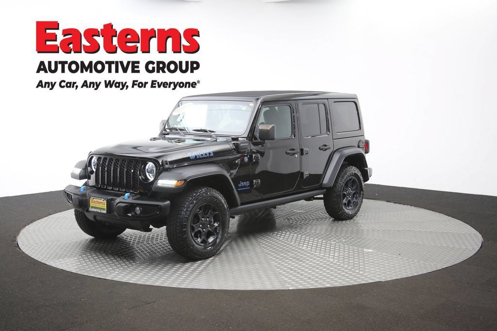 Used 2023 Jeep Wrangler Unlimited w/ Sun & Screen Package AWD/4WD image 56
