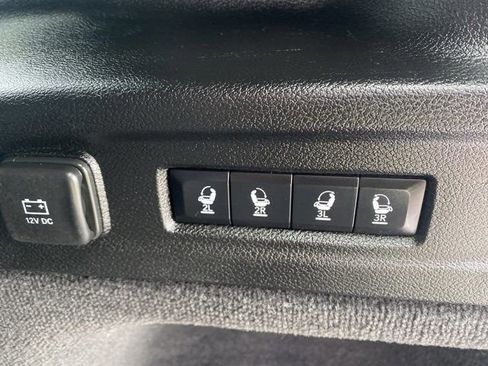 Used 2022 Jeep Grand Cherokee L Summit w/ Advanced Protech Group IV image 16