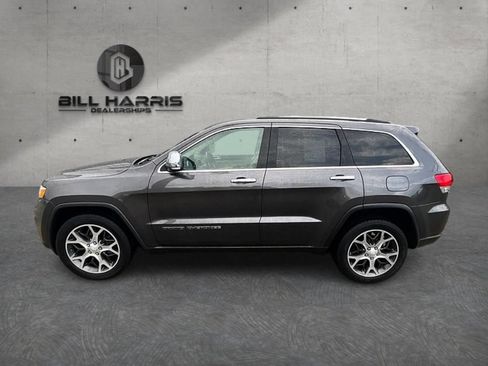Used 2019 Jeep Grand Cherokee Limited AWD/4WD image 9
