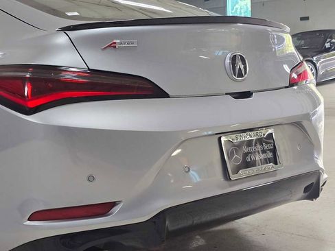 Used 2023 Acura Integra A-Spec image 13