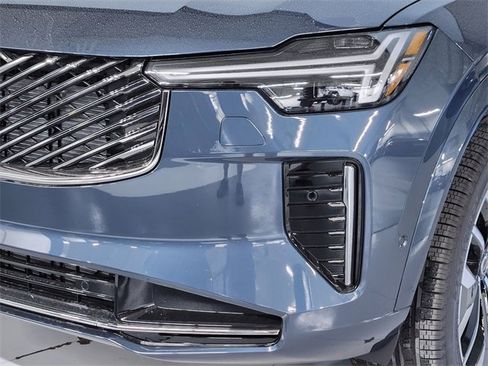 New 2026 Volvo XC90 B5 Plus image 12