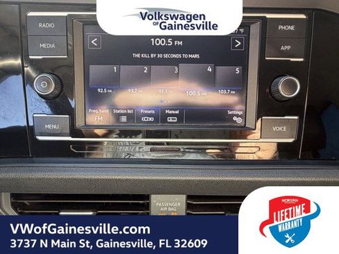 Certified 2024 Volkswagen Jetta SE image 23