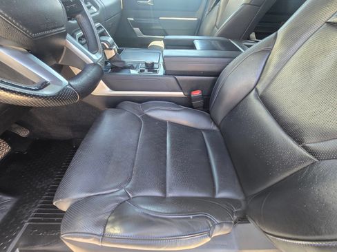 Used 2024 Toyota Tundra Platinum AWD/4WD image 15