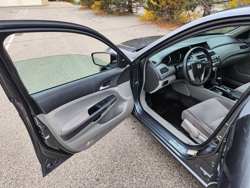 Used 2009 Honda Accord LX image 11