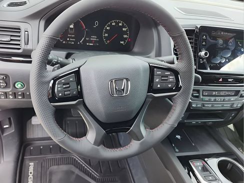 New 2026 Honda Ridgeline Black Edition image 17