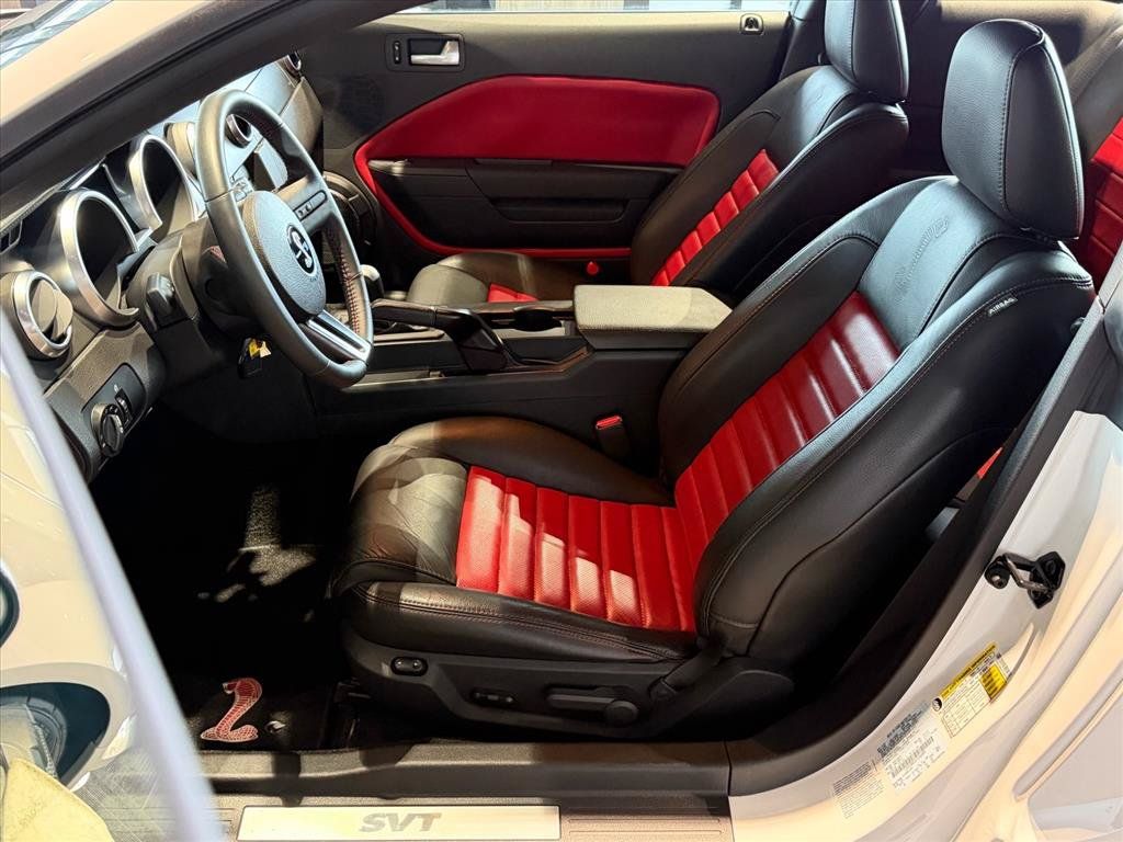 Used 2007 Ford Mustang Shelby GT500 RWD image 11