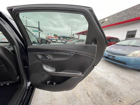 Used 2016 Chevrolet Impala LT w/ Leather Package FWD image 5