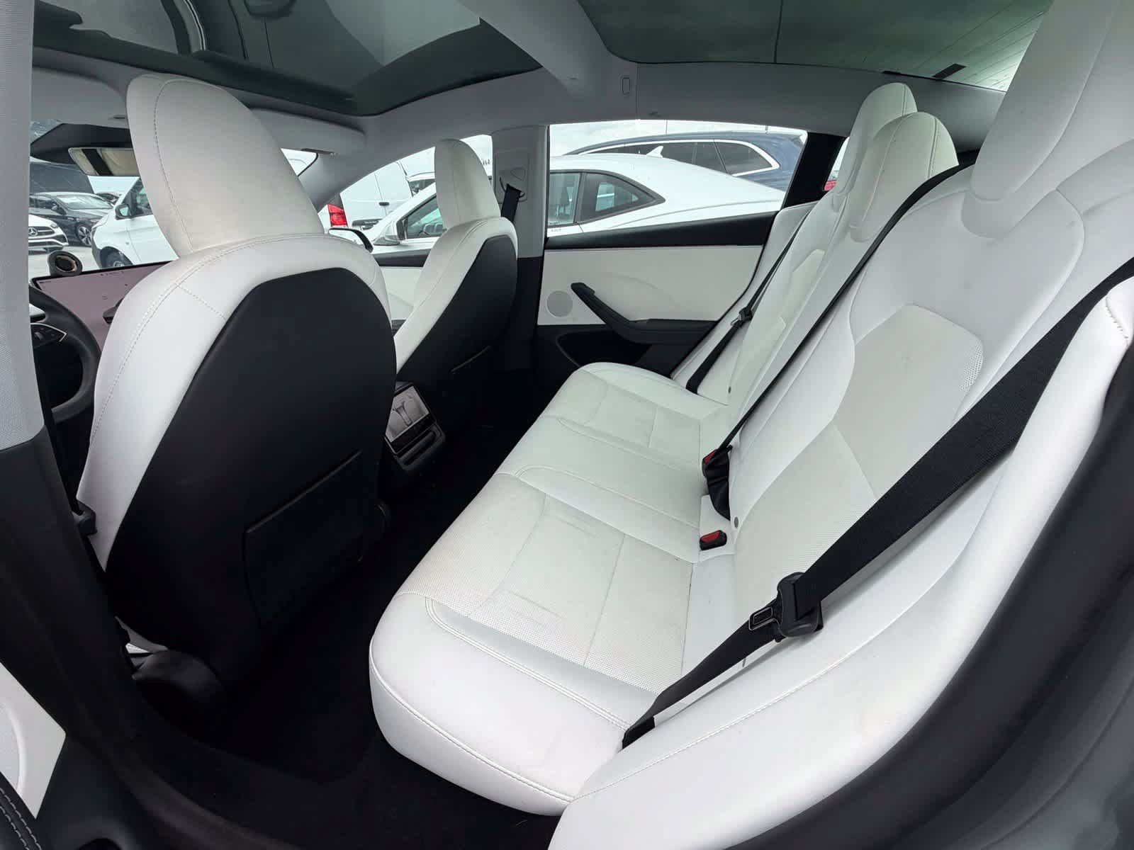 Used 2024 Tesla Model 3 Standard Range RWD image 6