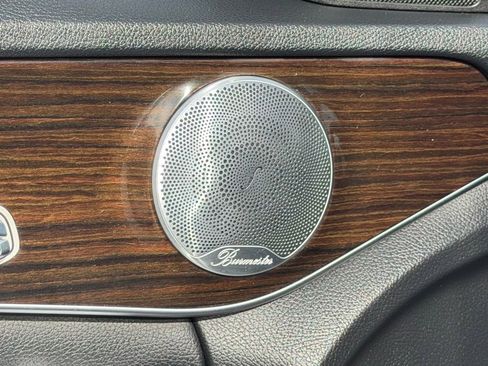 Used 2018 Mercedes-Benz C 350e Sedan image 18