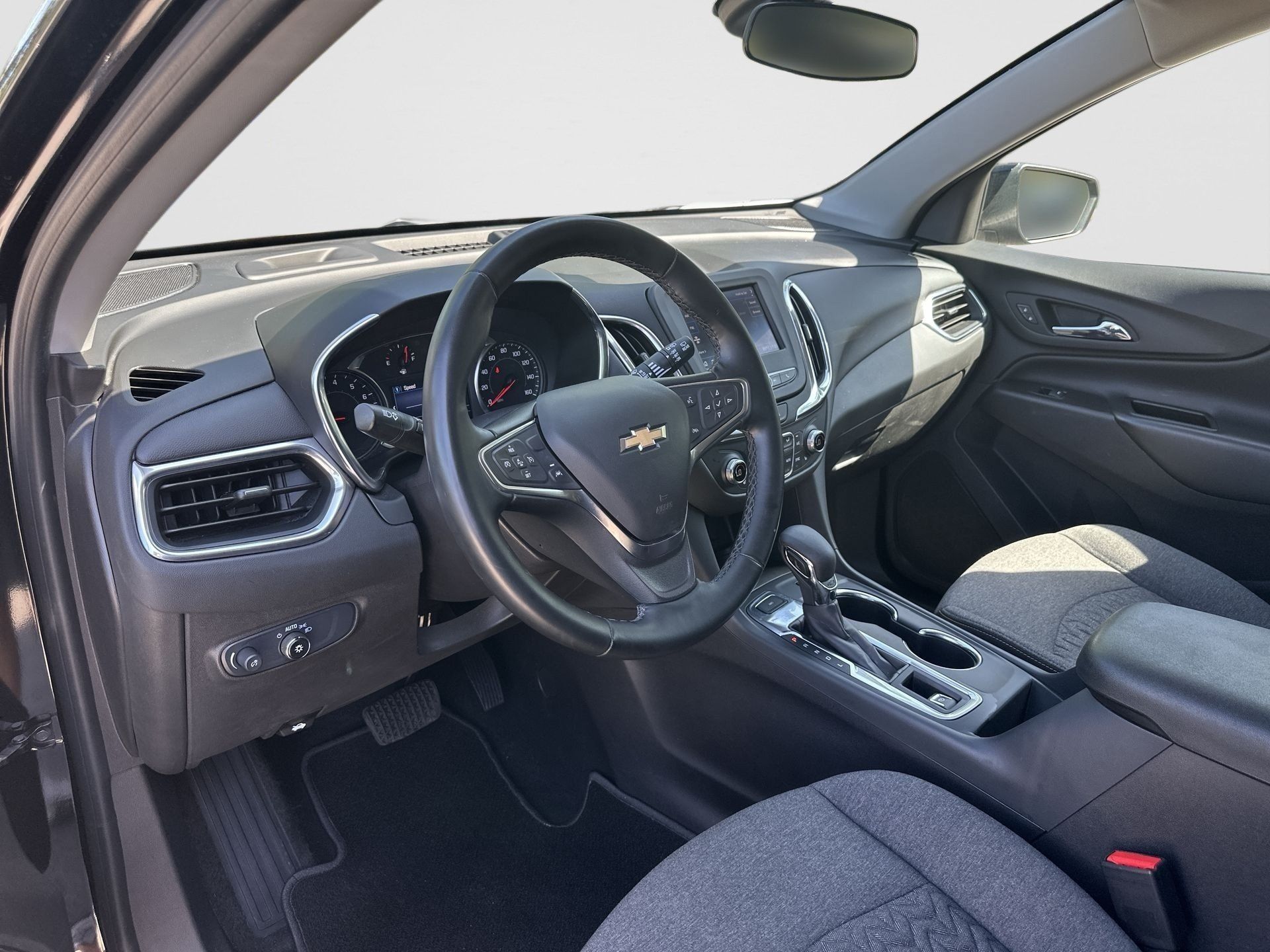 Certified 2024 Chevrolet Equinox LT AWD/4WD image 10