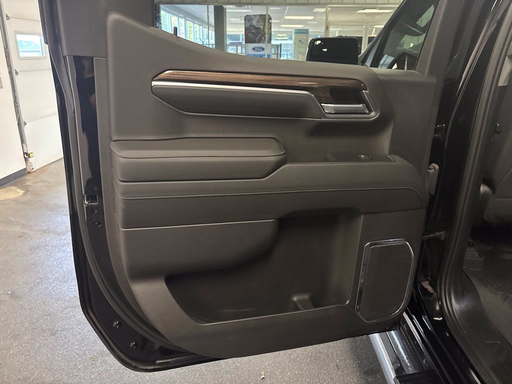 Used 2022 Chevrolet Silverado 1500 RST AWD/4WD image 27