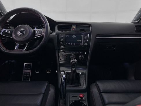 Used 2016 Volkswagen GTI SE w/ Lighting Package (SEL) image 28