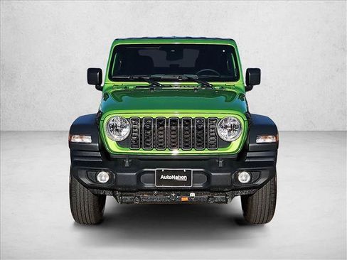 Used 2025 Jeep Wrangler Sport AWD/4WD image 2