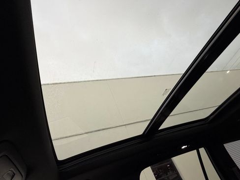 Used 2023 Cadillac XT6 Luxury FWD image 22