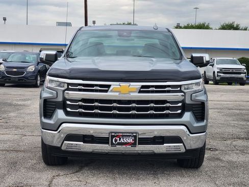 Used 2025 Chevrolet Silverado 1500 LTZ RWD image 2