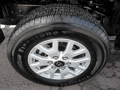 Used 2024 Toyota Tacoma SR5 image 7