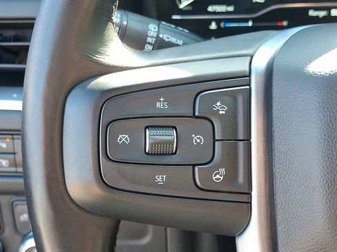 Used 2022 GMC Yukon XL SLT w/ SLT Luxury Package AWD/4WD image 23