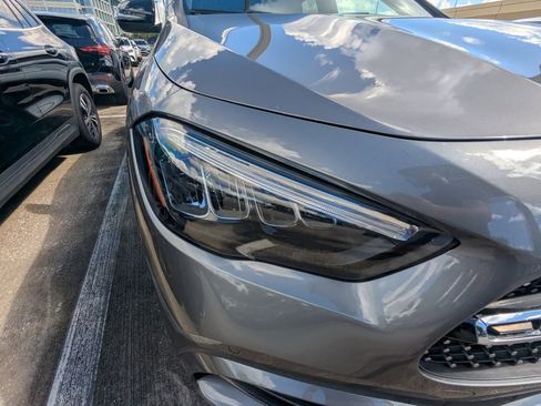 New 2025 Mercedes-Benz GLA 250 4MATIC image 21