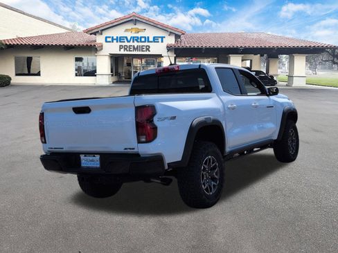 New 2026 Chevrolet Colorado ZR2 w/ Technology Package AWD/4WD image 8