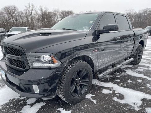 Used 2017 RAM 1500 Sport w/ Convenience Group image 4