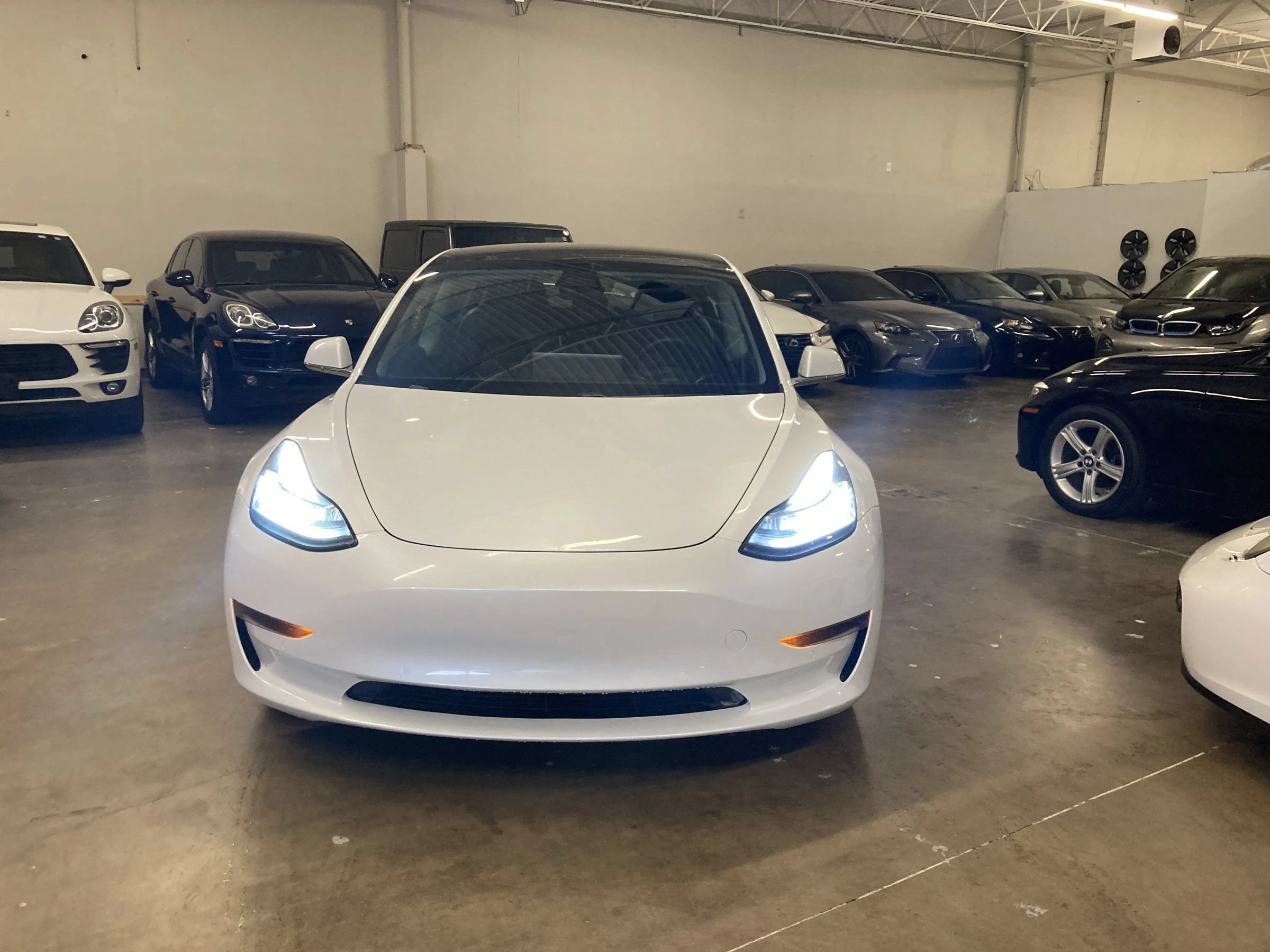 Used 2020 Tesla Model 3 Standard Range Plus RWD image 5