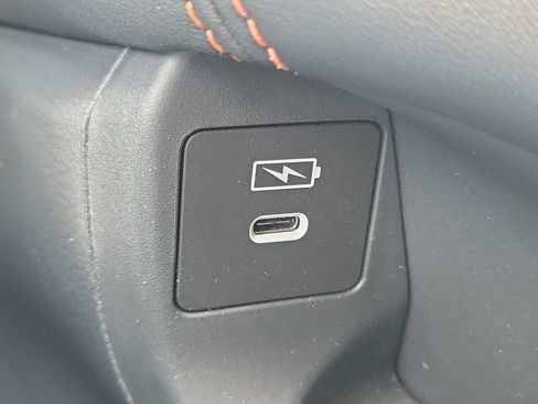 Used 2025 Honda HR-V Sport image 31