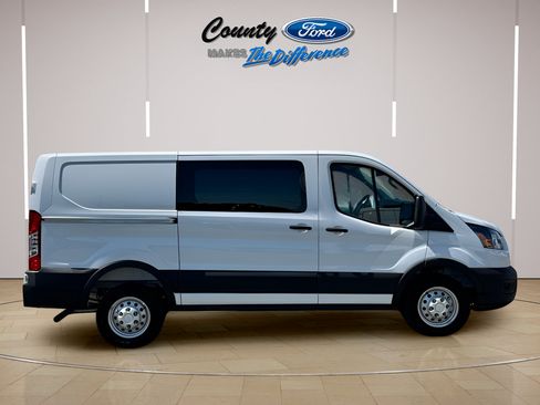New 2025 Ford Transit 150 Low Roof AWD w/ Load Area Protection Package image 19
