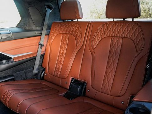 Certified 2025 BMW X7 M60i image 23