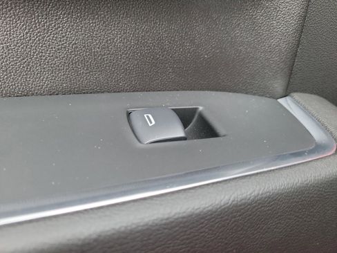 Used 2024 GMC Sierra 1500 SLT w/ SLT Premium Package image 13