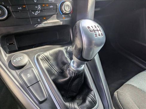 Used 2018 Ford Focus ST FWD image 11