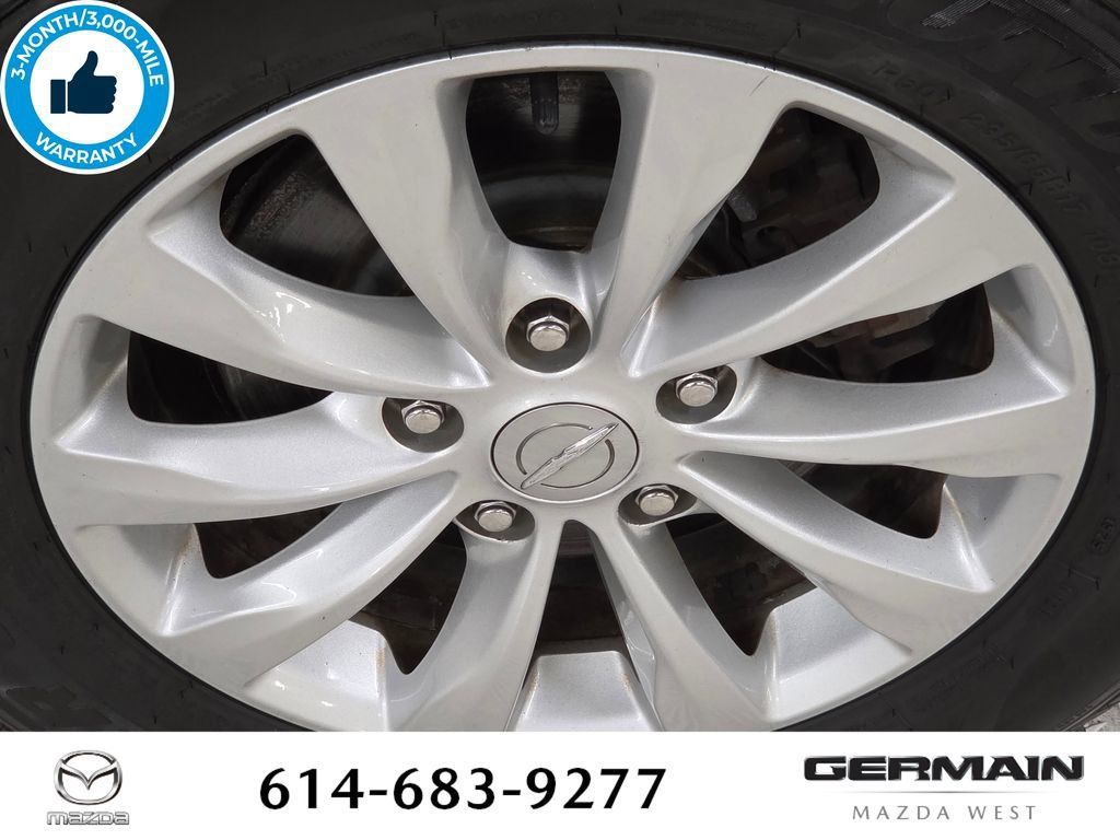 Used 2017 Chrysler Pacifica Touring-L FWD image 14