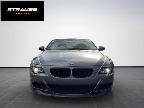Used 2010 BMW M6 Convertible RWD image 4