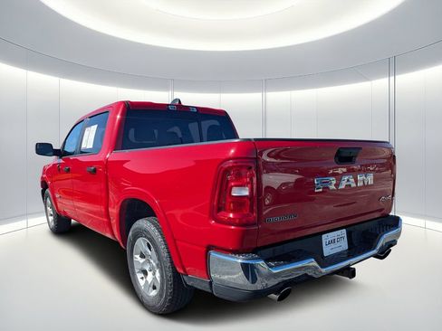 Used 2025 RAM 1500 Big Horn AWD/4WD image 5