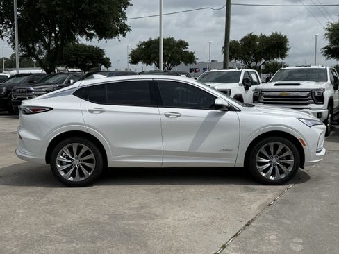 New 2026 Buick Envista Preferred FWD image 3
