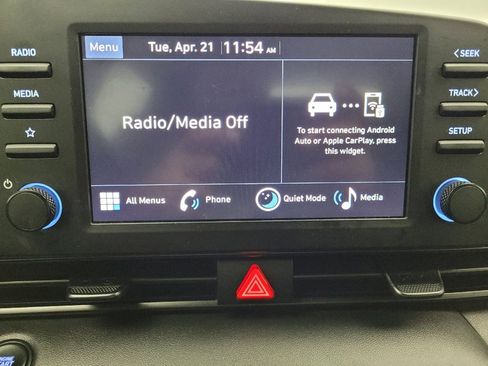 Used 2025 Hyundai Elantra Sport FWD image 25