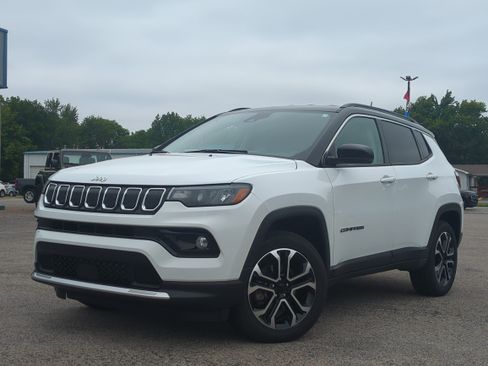 Used 2022 Jeep Compass Limited AWD/4WD image 1