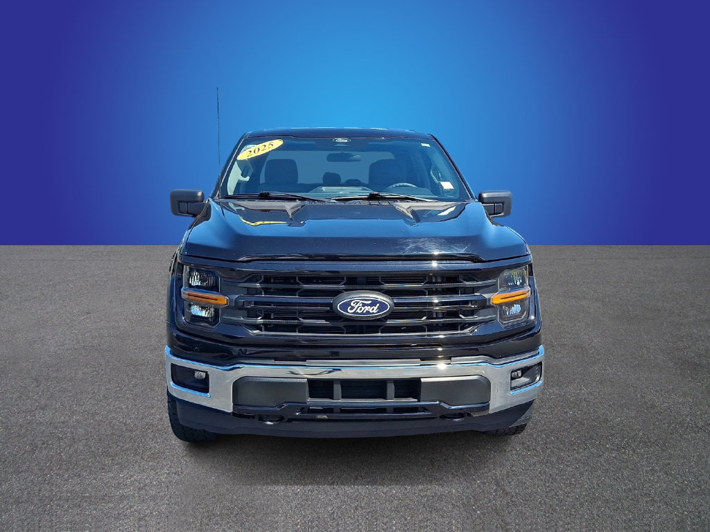 Used 2025 Ford F150 XLT AWD/4WD image 2